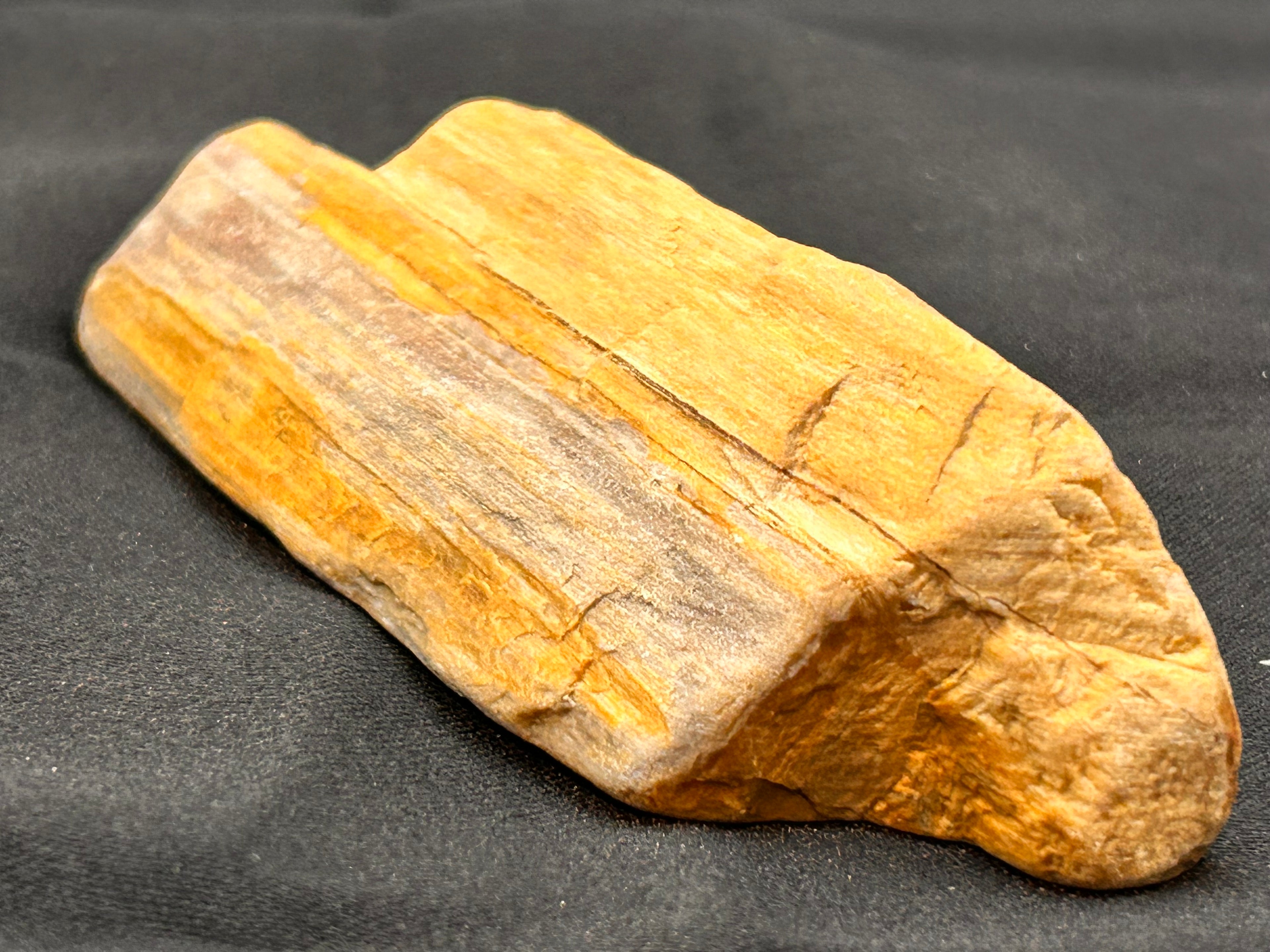 Petrified Jasper with Crystallization

Weight: 4.62 ounces