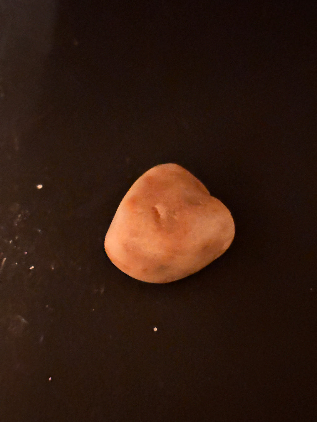 ✨ “THE SUNSET SEED”

(Peach Chalcedony – 0.75 oz)